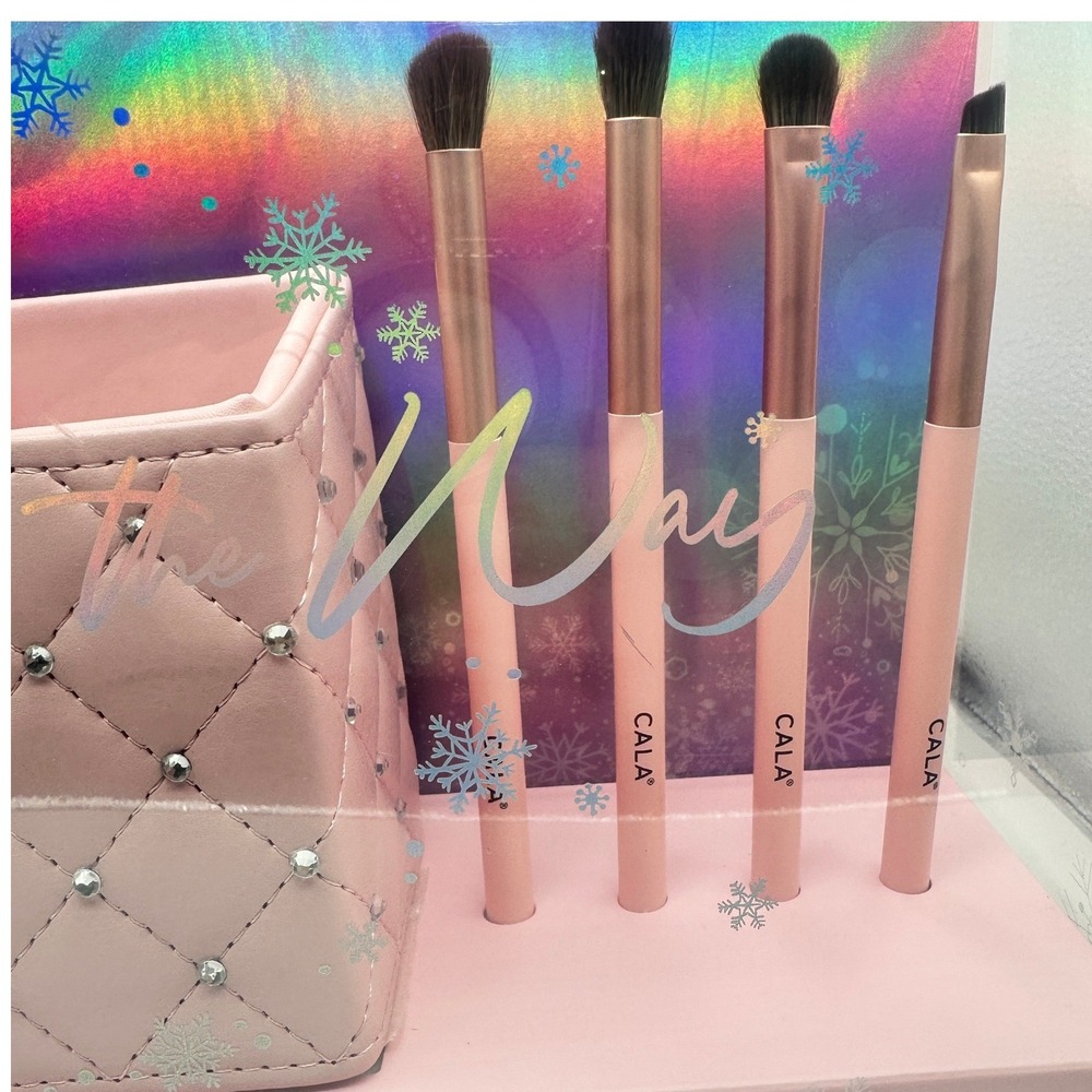 CALA 8 Pc Face & Eye Brush Set w Holder Pink Sparkle NIB - Picture 4 of 11